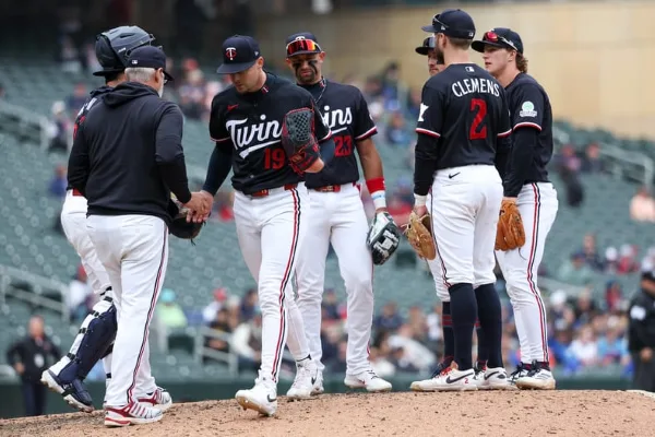 MLB|老虎11比6延長逆轉雙城!李灝宇單場兩轟追平張育成紀錄 3 MLB雙城延長賽被老虎逆轉