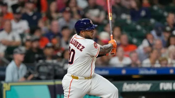 MLB|維拉茲奎茲致勝一擊!太空人2:0完封白襪穩坐分區第一 3 Nelson Velázquez關鍵安打決定勝負