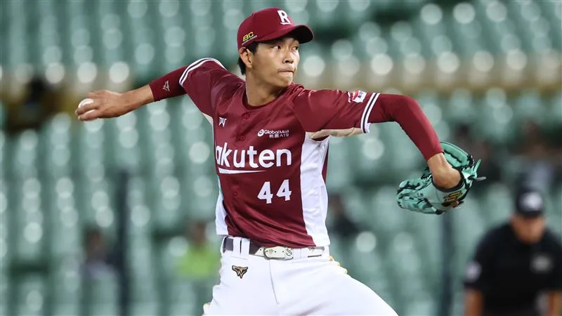 中職例行賽|樂天桃猿5-2統一獅|曾家輝優質先發奪MVP 2 曾家輝投出優秀六局