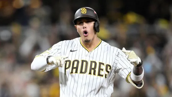 MLB季後賽|金恩7局僅挨1安壓制!教士3轟猛攻8:0完封小熊 2 馬查多開轟引領火力